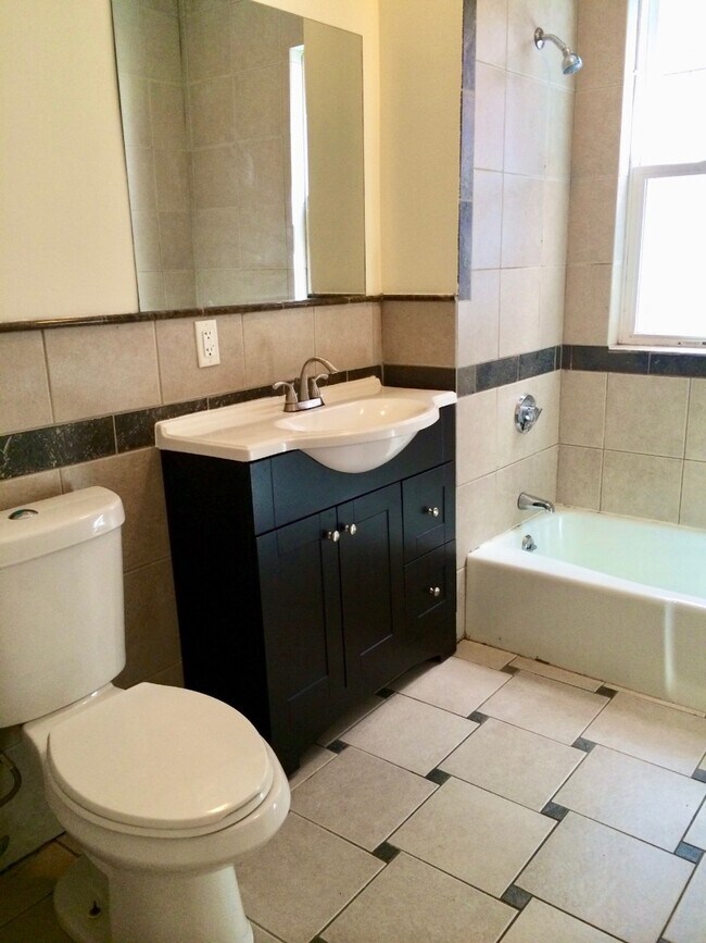 Foto del edificio - 1085 Dorchester Ave
