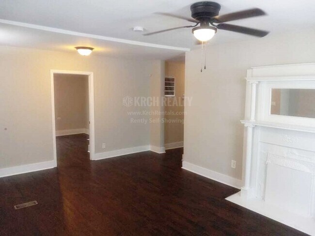 Building Photo - Modern style 3 bedroom, 2 bathroom home!