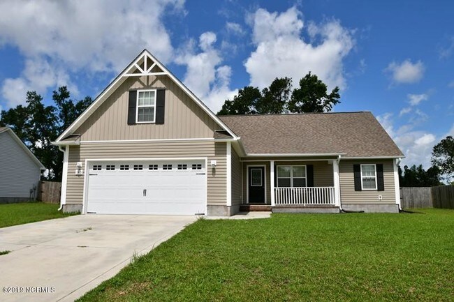 Building Photo - 145 Louie Ln