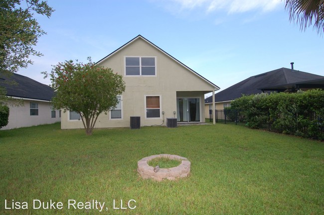 Building Photo - 5 br, 3 bath House - 13482 Teddington Lane
