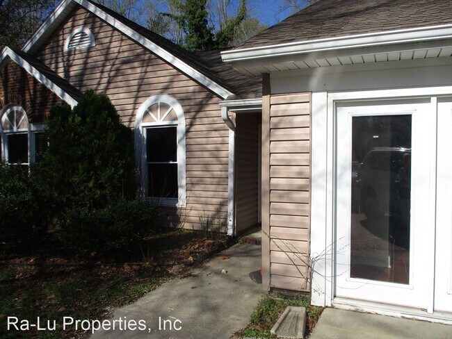 Building Photo - 4 br, 2 bath House - 4123 Silver Fox Ct