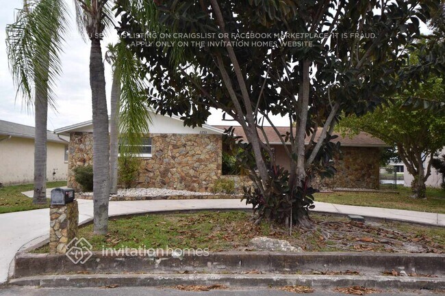 Foto del edificio - 2253 Hama Dr