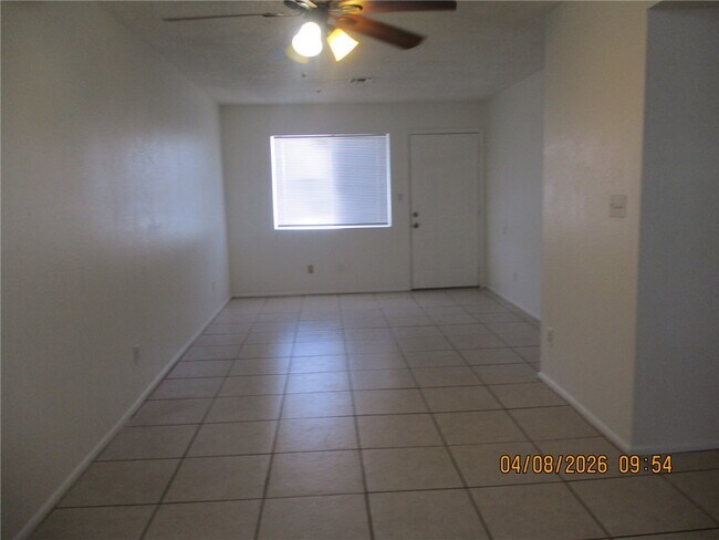 Foto del edificio - 2801 Colibri Courte