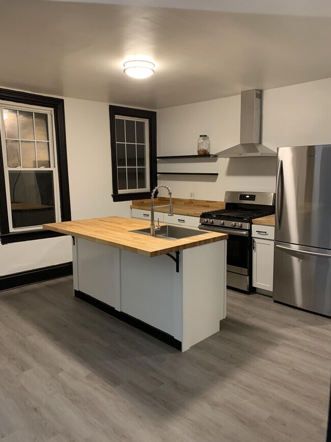Foto del edificio - 3115 N 3rd St