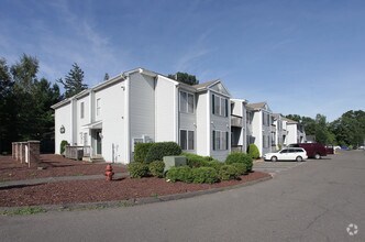 Pine Meadows Townhomes Photo