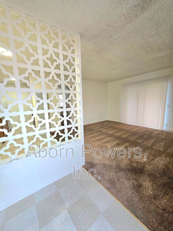 Foto del edificio - 1221 B St