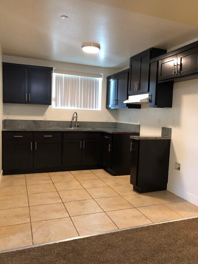 Foto del edificio - 347-349 E 107th St