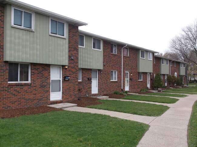 Photo du bâtiment - Anchorage on the Park Townhomes