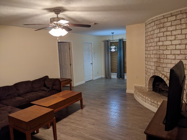 Foto del edificio - 11322 Sagetrail Dr