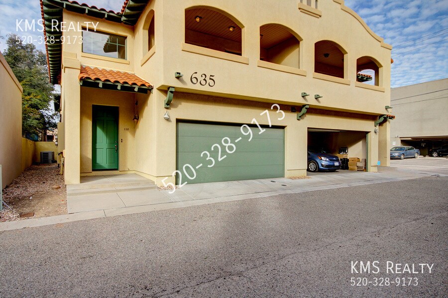 Foto principal - 635 Harvill Dr