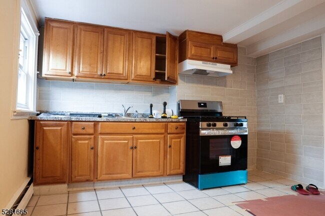 Foto del edificio - 22 Home Pl