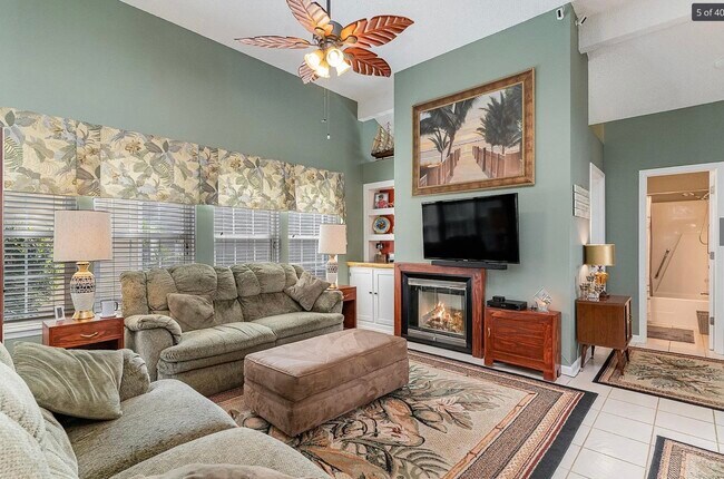 Foto del edificio - 203 Lyons Cove Dr