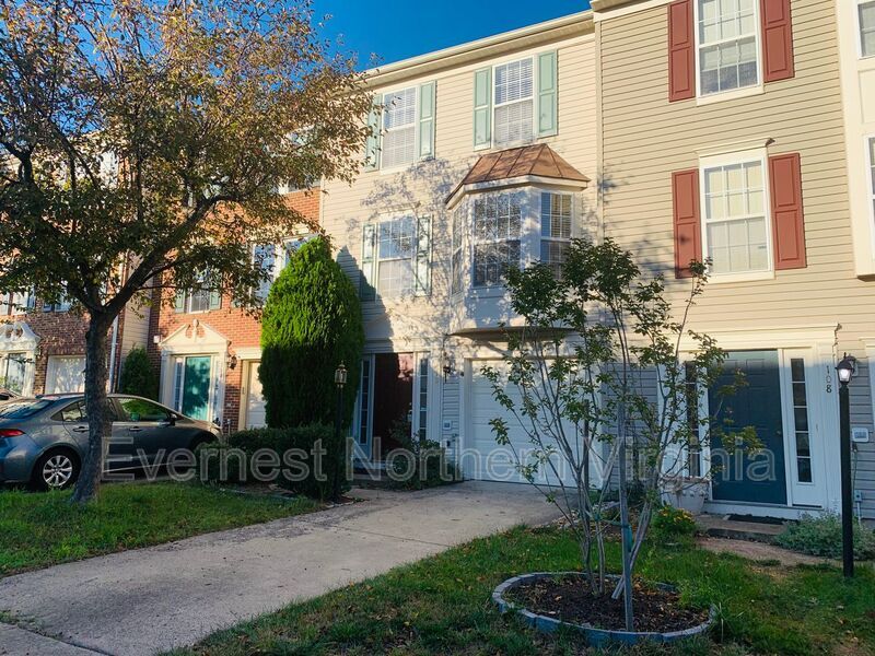 110 Shadwell Terrace SE, Leesburg, VA 20175 Townhome Rentals in