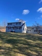 Building Photo - 404 Stonetown Rd