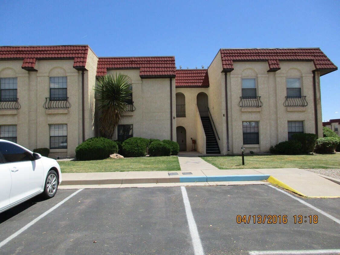833 Country Club Dr SE Unit 1C, Rio Rancho, NM 87124 Condo for Rent in Rio Rancho, NM