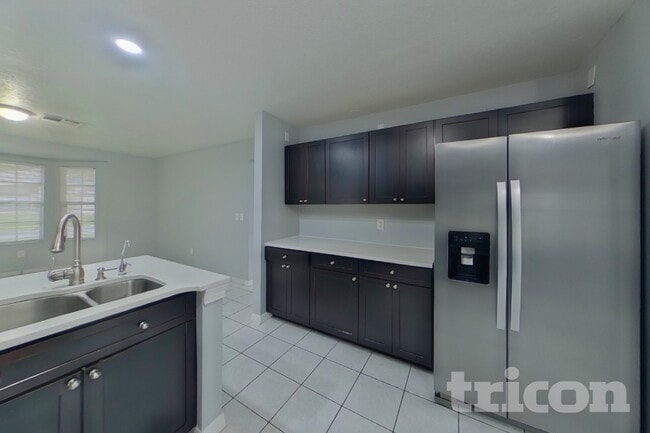 Building Photo - 234 Satinwood Cir