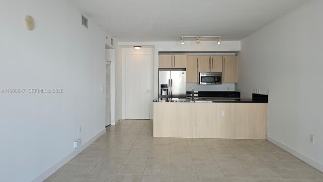 Foto del edificio - 1111 SW 1st Ave