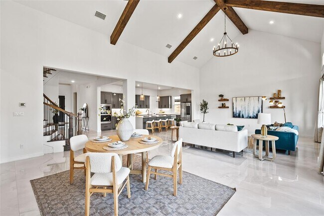 Building Photo - 129 Low River Ln