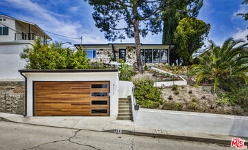 Building Photo - 612 Luton Dr