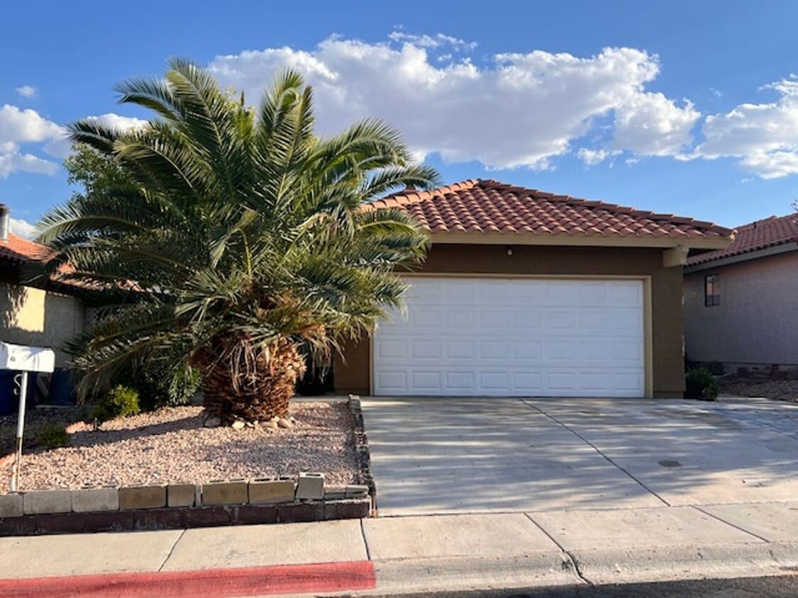 Primary Photo - SIngle Story - Two Car Garage Summerlin Area
