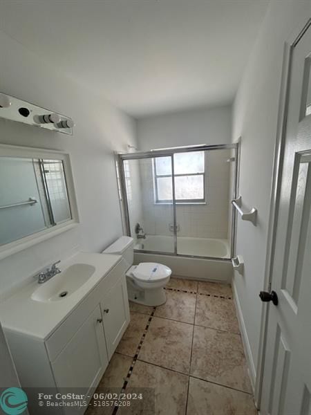 Building Photo - 2550 NW 52nd Ave