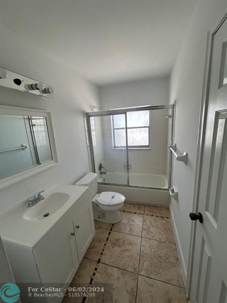Foto del edificio - 2550 NW 52nd Ave