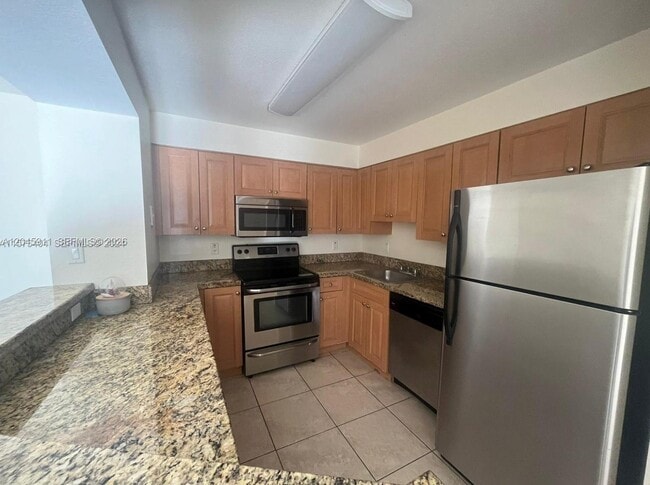 Building Photo - 5112 NW 79th Ave