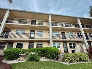 Building Photo - 11700 Park Blvd