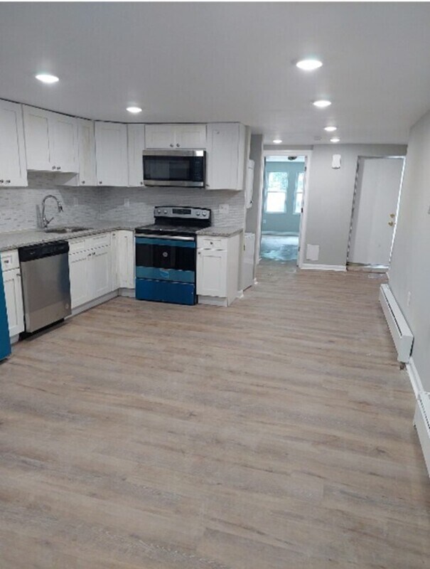 Photo - 1309 W Wingohocking St Apartment