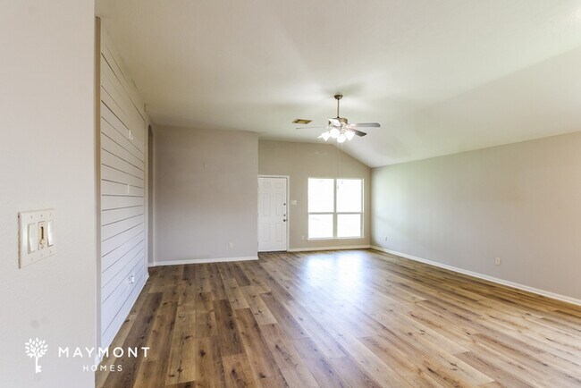 Foto del edificio - 5047 Gulf Stream Ln