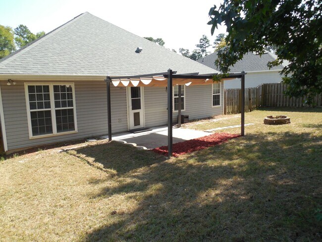 Foto del edificio - Available in Grovetown!