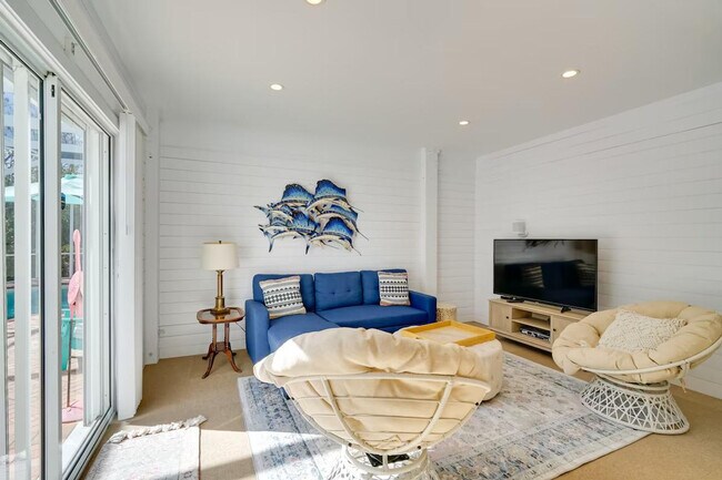 Foto del edificio - 4563 Brainard Bayou Rd