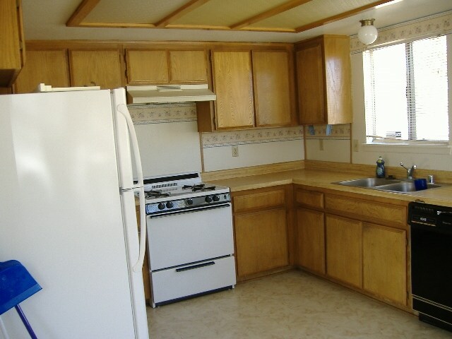 Cocina - 14005 Spruce St