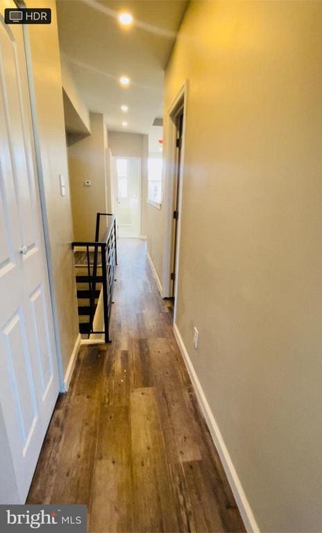 Building Photo - 5914 W Girard Ave