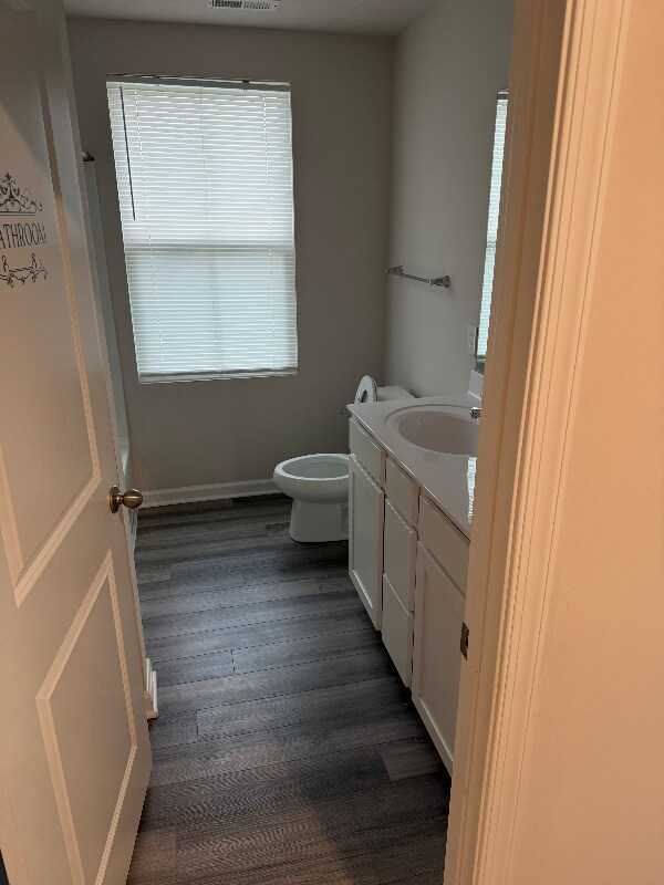 Foto del edificio - 830 McArthur Dr