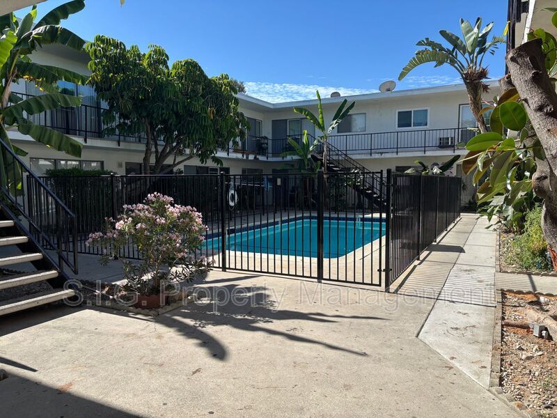 Foto principal - 6930 Fulton Ave