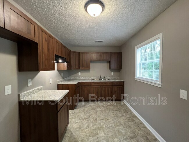 Foto del edificio - 1616 Semmes St