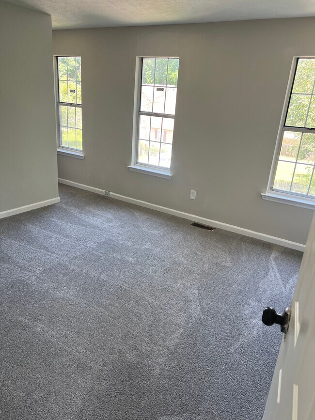 Foto del edificio - 6435 Bedford Ln
