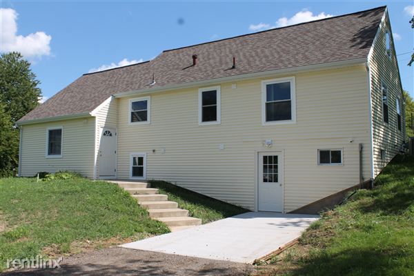 Building Photo - 7143 Kraft Ave SE