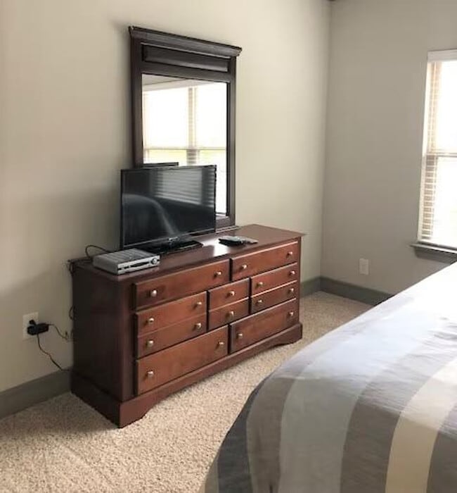 Foto del edificio - 200 Venue Wy