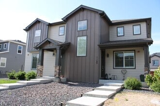 Building Photo - 1169 Bon Homme Richard Dr