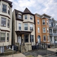 Building Photo - 139 Clifton Ave