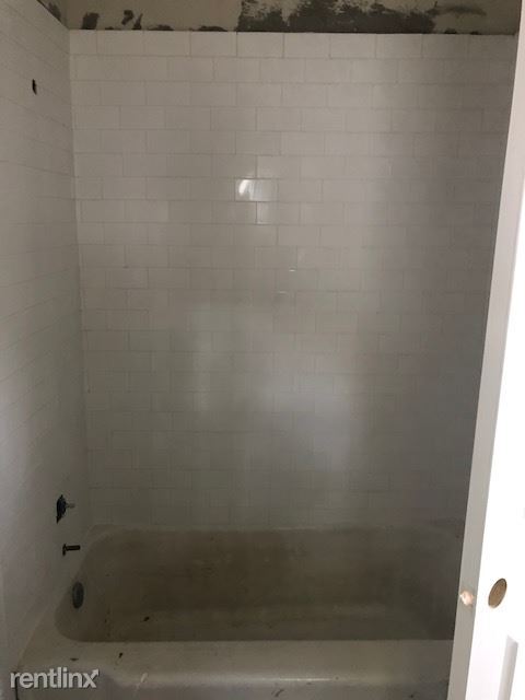 Foto del edificio - 2 br, 1 bath House - 2133 Victory Avenue