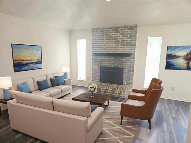 Building Photo - 7601 Creekmoor Dr