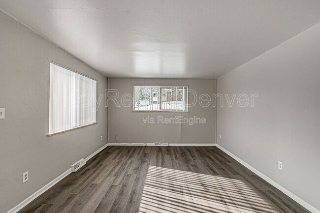 Foto del edificio - 16485 W 14th Pl