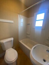 Building Photo - 205 S 10th Ave