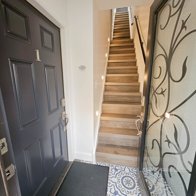 Building Photo - 3239 46th St