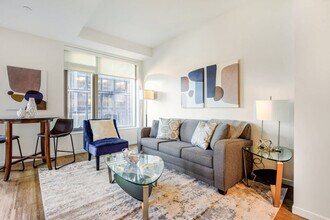 Building Photo - 131 Seaport Blvd