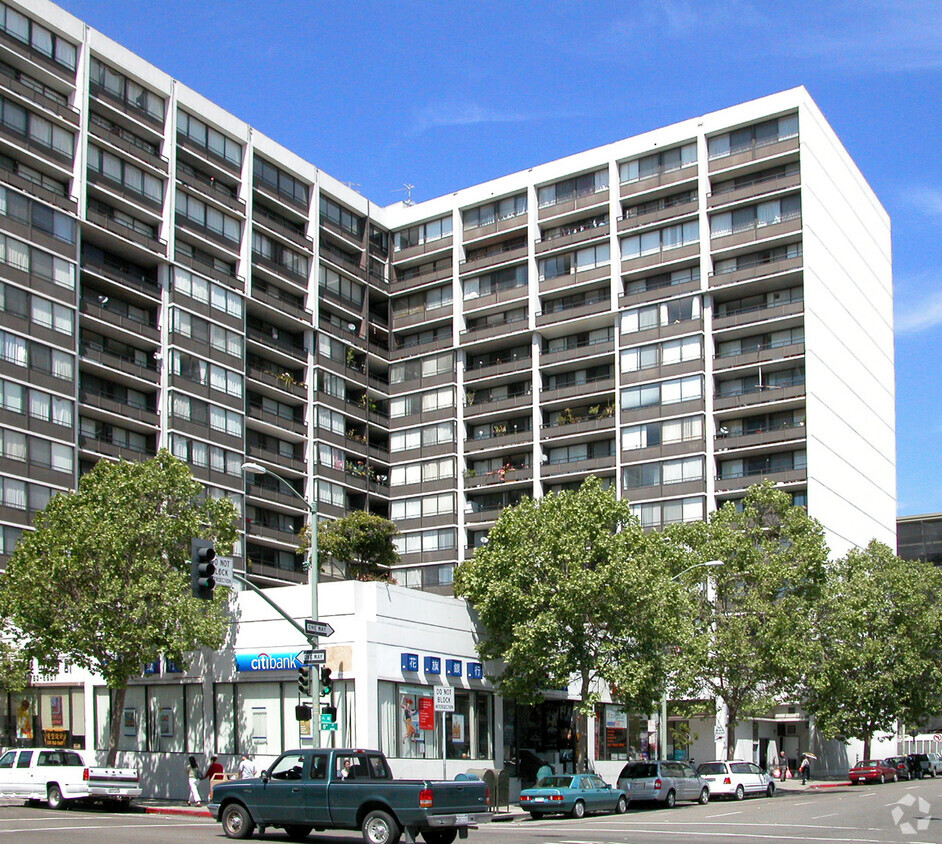 Sección sudeste - City Center Plaza