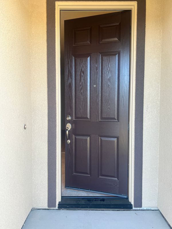 Foto del edificio - 741 Skyler Ct